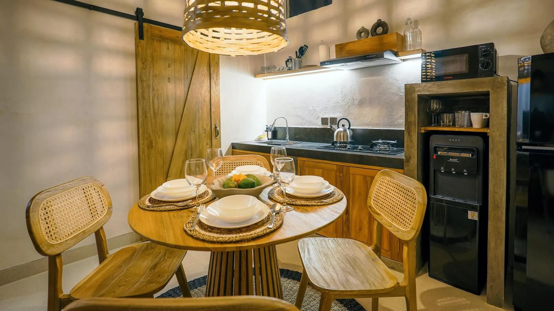 Alaya Homes B - Stylish Japandi Loft Suite In Seminyak 0*,  Indonesia